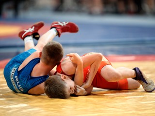 Люберецкие борцы завоевали две медали на турнирах за один день
