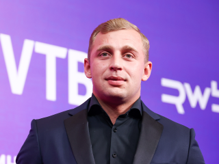 Лицо распухло в три раза: почему Саша Стоун отказался показывать свое состояние подписчикам