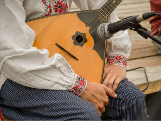 Покорил игрой на балалайке: студент с ОВЗ из Люберец победил в региональном фестивале