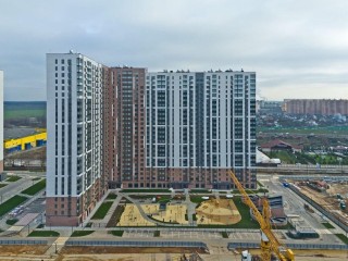 От паркинга до беседки: как на одном участке в Видном уместили 292 машины и зону тихого отдыха