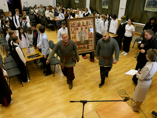 «Колесо истории» объединило зарайских школьников и педагогов