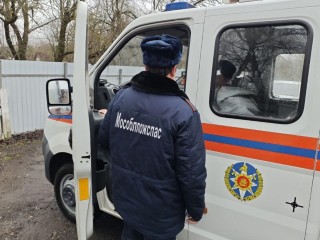 «Ох, и трудная эта работа!» История о том, как спасатели стали «дополнительными руками» для медиков