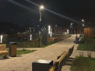 Уличное освещение восстановили в Свердловском после обращения жителей