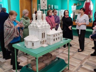 Видновчане посетили с экскурсией Мытищи