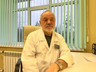 Спасавший жизни на «скорой» и на Олимпиаде доктор с мировым опытом вернулся в родную больницу