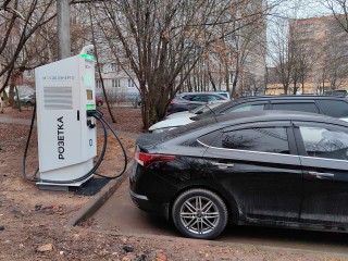 Новые зарядные комплексы в Щелкове упрощают жизнь владельцам электромобилей