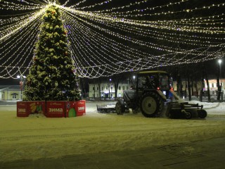 Коммунальщики Егорьевска устраняют последствия предновогоднего снегопада