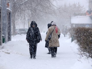 В Клину объявлен «желтый» уровень погодной опасности из-за ветра и гололеда