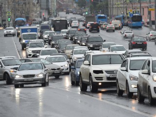 Предновогодние пробки в Подмосковье: когда ждать самые серьезные заторы