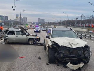 Смертельная встреча «Мерседеса» и ВАЗа: опубликованы кадры последствий аварии