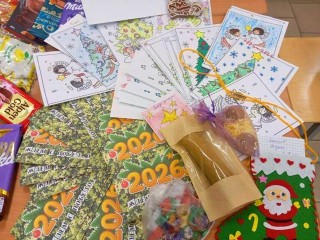 Акция «Тепло из дома» в Пущине: как горожане передали заботу тем, кто защищает страну