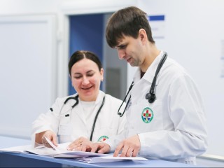 Забота о старшем поколении: как помогают в гериатрическом отделении Дубненской больницы