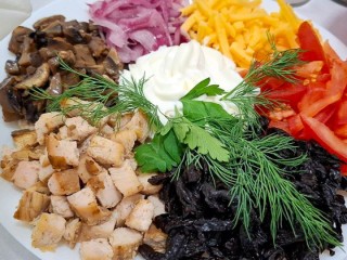 Неожиданное падение цен: какие новогодние продукты стали значительно дешевле в 2025 году