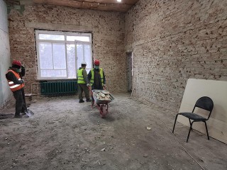 Ремонт в школе, стены которой помнят отмененную букву алфавита, начали в Красноармейске