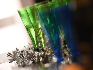 Работа — вторая семья? Почему корпоративы ни в коем случае нельзя отменять — ответ психолога