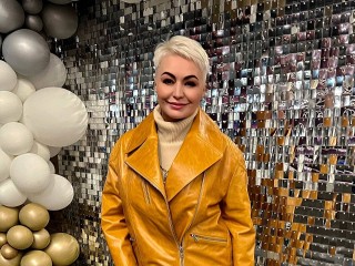 «Такие люди рождаются однажды»: Катя Лель поделилась воспоминаниями о семье Алентовой