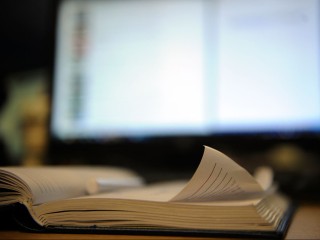 Шесть часов — и свободен? Как отразится сокращенный рабочий день на зарплате