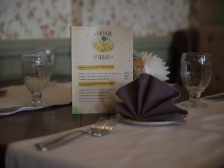 Обязательные скидки для именинников: как снизить чек в ресторане на 20%