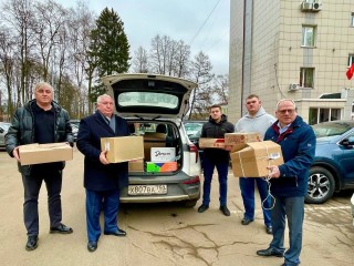В День Героев Отечества из Наро-Фоминска отправили на передовую теплую одежду, еду и лекарства
