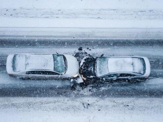 Четыре точки на карте: спасатели Подмосковья справились с последствиями ряда ДТП 25 декабря