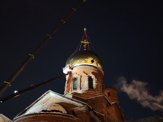 Колокольня нового храма в Лобне обрела монолитный пояс