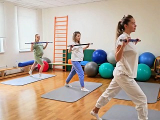 Уникальную гимнастику для будущих мам проводят в Щелковском перинатальном центре