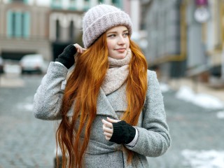 Почему зимой выпадают волосы: как шапка влияет на здоровье шевелюры