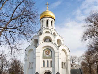 Народные приметы на 7 декабря 2025: какой церковный праздник, что запрещается и что можно есть православным