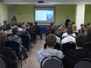 В Дубне «прокачали» мозг: мастер-класс по нейросетям открыл новые горизонты