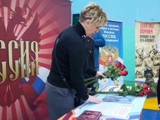 Командир штурмовиков: как в Солнечногорске увековечили память погибшего на СВО десантника Комарова