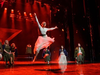 «Паруса мемориалов» против «Непокоренного Курска»: какая постановка взяла Гран-при патриотического конкурса «ГородА Победы. ПЕРВЫЕ»