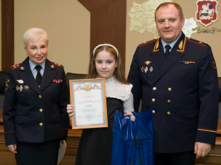 Зарайская школьница победила в творческом конкурсе областного МВД