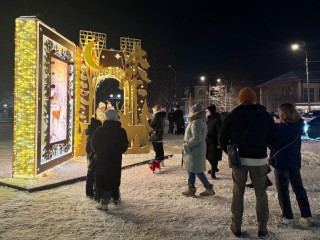 Можайцев приглашают сделать фото у новых световых инсталляций