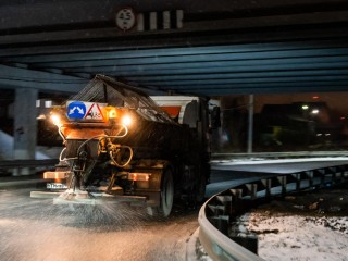 Где уже убрали снег и лед в Подмосковье? Список округов и состояние дорог