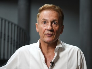 Никто не понесет ответственность? Олегу Меньшикову отключили интернет на Новый год