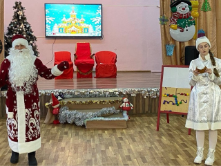 Дети помогли Деду Морозу победить Бабу Ягу: новогодний квест в православном центре