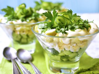 Салат «Снежные сугробы» на Новый год 2026: простой рецепт для здоровья и изобилия