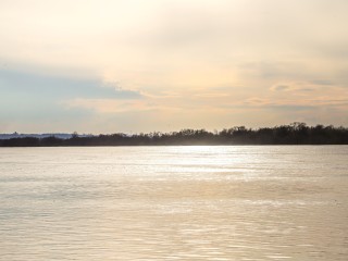Оку в Кашире на рубеже зимы выбирают для тренировок любители каякинга