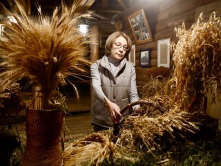 От Нового года до Рождества: как оживают старинные обычаи в Музее крестьянского быта