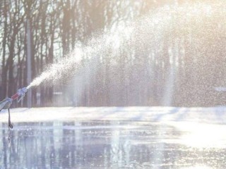 Ледовый сезон на старте: 15 катков готовят к открытию в Кашире