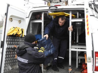 «С высоты антресоли — в больницу»: как в Волоколамске пожарные спасли 86‑летнюю экстремалку