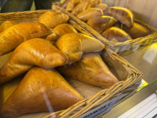 Подарок для президента: предприниматель из Люберец отправил в Кремль коробку пирожков