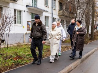 Фасад, подъезды и новая крыша: как продвигается ремонт в трех домах