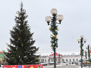 Предприятия и организации Луховиц получили благодарности за новогоднее украшение города