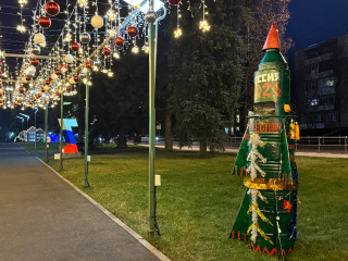 Из бочки – в космос: ракета Буревестник превратилась в символ Нового года на фестивале в Можайске