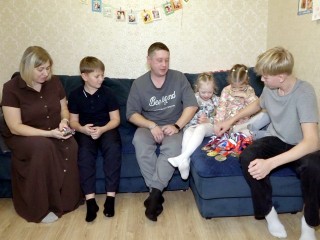 Губернатор Московской области удостоил награды многодетную мать из Ногинска