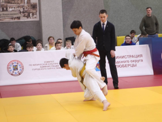 Турнир по дзюдо: в Дзержинском определили лучшего спортсмена года и вручили 23 медали