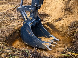 Собственникам, перекрывшим территорию в Новосельцево, выдали предписание убрать ограждения до марта