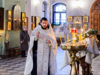 Что подарить батюшке? Простые правила выбора презента, который точно обрадует священника