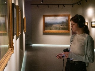 Мир великих мастеров кисти: жителей Лыткарина пригласили на выставку книг об известных художниках